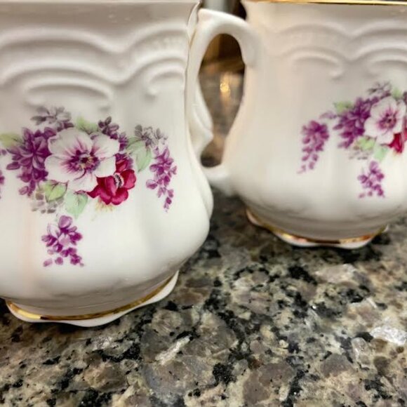 Vintage David Michael English Floral Bone China Mugs - Set of 4 - Picture 9 of 16